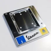 Vespa通用款 質感車牌框 白鐵強化款 穩固不晃 簡易安裝 LX 春天 衝刺 GTS 改裝必備