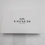 COACH 外盒原廠紙盒 盒子聖誕節禮物長夾 大手拿包 送禮生日禮品包裝 白色 現貨贈品 可放手拿包鑰匙圈吊飾