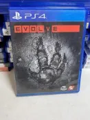 【PS4遊戲《惡靈進化》】  幾乎全新，帶原包裝盒，盤面幹凈無劃痕，支持中文，港版。適合喜歡合作射擊和生存類遊戲的朋