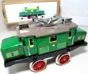 +鐵八甲+西班牙複刻鐵皮玩具綠色火車頭