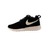 Nike Roshe Run W 女 US 6 黑白 休閒鞋 經典款 現貨 黑白 輕量 網布 運動 休閒鞋 女款