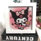 【臺灣-出貨】清倉擺攤鑽石貼畫帶框美樂蒂庫洛米點鑽畫兒童草莓熊派大星ADA9