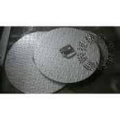 不鏽鋼304白鐵正圓型止滑板水溝蓋板防臭腳踏板花紋鍍鋅板走道斜板蓋板水溝蓋水肥DIY~封板(化糞池蓋板)
