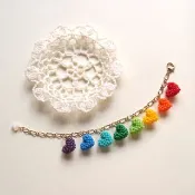 Rainbow 彩虹愛心手鍊 立體蕾絲編織鮮豔多彩款