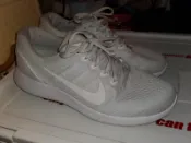 Nike Lunarglide 9 慢跑鞋 US10