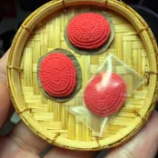 模型廟會仿真紅龜粿與壽麵單賣