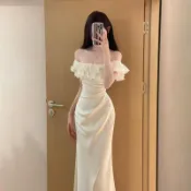 👗台灣出貨👗 一字肩洋裝 緞面禮服裙 魚尾連身裙 法式小禮服 荷葉邊洋裝 白色長洋裝 法式長裙 高級感 收腰包臀裙 洋裝