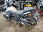達成拍賣 三陽 T2 250 水冷 目前可騎可發 零件車拆賣 也可以整台購買 避震器 輪圈 後燈 椅子 油箱 鎖頭
