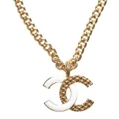 【CHANEL 香奈兒】經典大雙C LOGO琺瑯半邊菱格造型粗項鍊(金AB8353-WHI-OR)