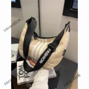 台灣出貨🎀帆佈包女斜挎包包新款學生佈袋包日係單肩大容量小衆餃子包