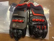全新Dainese Carbon D1 Short L號
