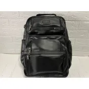 【全新特價商品】頂級美國名牌 TUMI 2025年新款大型商務後背包 全新全真皮內隔間為彈道尼龍材質 識貨的就懂~日本購
