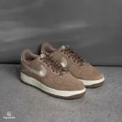 Nike Air Force 1 07 LV8 男 棕 麂皮 休閒 AF1 經典 運動 休閒鞋 HJ4465-200