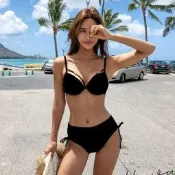 【好貨】超美性感比基尼 可顯胸大 玩水渡假飯店海邊 ig拍照打卡 高腰遮肚 顯瘦迷人經典黑色 H71
