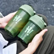 彈簧搖搖杯 運動水壺 蛋白粉奶昔杯 350/500/700ml 防漏健身水杯 多色
