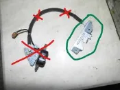 日產 Serena QRV 尾門手拉開關 (已售出後廂六角鎖及纜線) 狀佳 #Q 廉售先問-得標1螺絲