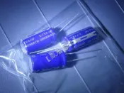 超級電容2.7V 4F 4.0F 10*20MM 法拉電容