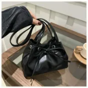 喜挖2店 韓國小眾蝴蝶結餃子包春夏糖果色單肩腋下包大容量通勤休閒水桶包