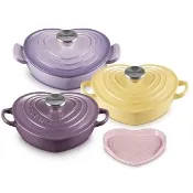 【Le Creuset】琺瑯鑄鐵鍋愛心燉飯鍋 20cm 藍鈴紫/含羞草黃/水晶紫 3色選1(贈 心型鏟座盤-亮粉)