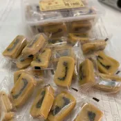 🍀滿額即減~超值放送💥代購軟貢糖 芝麻蒜蓉味 閩南特産 漳州龍海市白水新春特産 古早味貢糖盒裝