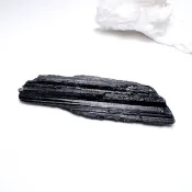 黎明。原礦  療癒 避邪 淨化 l 黑碧璽原石 共生礦 l