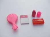 美國進口*正版MATTEL早期芭比配件*筆記本 梳子 收音機 蠟燭 小瓶子*Barbie*珍妮 Momoko 名模 FR 巧比 莉卡可用~