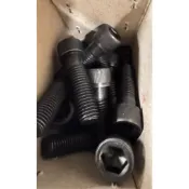 內六角螺絲 M12*30到50長。單支裝，各式螺絲歡迎詢問，立即報價給您。價格皆15元，下標前請告知規格