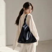 ANNA DOLLY 慵懶大容量荔枝紋肩背包 皮革托特包 Hobo包 側背包 A4可放 通勤包 黑色