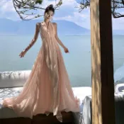 【雪梨·女裝❤️】夏日性感法式洋裝 浪漫溫柔仙女粉色拖地裙 海邊度假垂墜感長裙 紅色顯白氣質洋裝 深V綁帶露背連衣裙