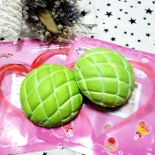 ♥️CAFE DE N (無吊牌)菠蘿麵包平價軟軟squishy慢回彈