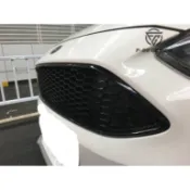 適用於15-18款Ford福特Focus福卡斯 MK3.5 四門 五門 改裝CTCC款水箱罩 蜂窩亮黑烤漆前保桿中網格柵