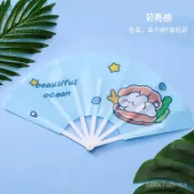 【🔥9.6萬人收藏】卡通折疊扇 學生禮品 ins禮品塑料扇兒童手持七折扇夏季隨身手搖小扇子 社區禮物H2616 V