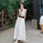 👗台灣出貨👗 掛脖洋裝 法式連衣裙 無袖長洋裝 A 字長裙 收腰洋裝 白色洋裝 大擺 A 字裙 長洋裝 掛脖 V 領長裙