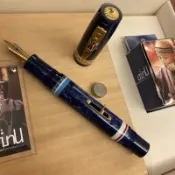 筆來筆趣》Delta Ainu 愛奴族 18k限量拉桿吸墨鋼筆