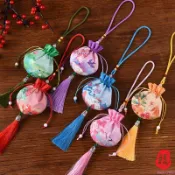 【新品熱賣】復古印花錦緞香包袋流蘇中式荷包吊飾隨身古風福袋錦囊香囊空袋子