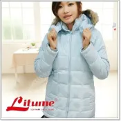 【意都美 Litume】零碼6折》女 款新淑女長版保暖透氣羽絨外套 雪衣 羽絨衣 連帽可拆_水藍_F3070