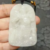 玉貴人…天然微冰透 關公 關聖帝君翡翠玉墜 大玉牌，特價