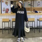 冬季女胖mm2-300寬鬆大碼顯瘦大擺荷葉連衣裙加絨加厚減齡過膝裙 長袖洋裝秋冬  長袖連衣裙  收腰洋裝  毛呢洋裝