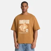 【Timberland】男款深小麥色寬版厚磅黃靴圖案短袖T恤(A5TH7EH2)