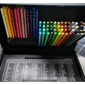 三菱鉛筆 Unicolor 油性 色鉛筆 100色