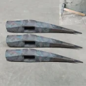 【台灣暢銷】手工鍛打柴尖鑿煤炭劈柴神器尖頭鑿子打石頭劈柴劈樁鎬頭挖筍樹根【本店爆款】