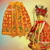🔥限時特賣🔥佛像披風披肩綢緞雙層刺繡地藏王披風祖師佛衣紅色黃色鑲鑽小袈裟媽祖神明衣 龍袍 菩薩衣 神像披風 鬥篷 神