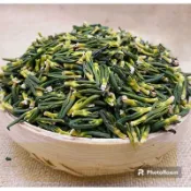 tim sen , tâm sen khô 50g 蓮子心乾