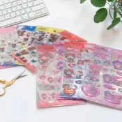 【現貨】 Hello kitty × 夢奇奇 / Hello kitty ×小熊學校 立體 水晶 貼紙 透明 PVC