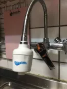 魔特萊日本亞硫酸鈣奈米銀除氯過濾淨水器(1入贈轉接銅牙+餘氯測試液)除氯淨水器/濾水器 安裝在沐浴龍頭 流理臺洗手洗臉台