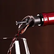 【HOTAI購】【VACU VIN】抽真空器+瓶塞注酒器(黑) | 紅酒塞 真空瓶塞 保鮮瓶塞 葡萄酒塞