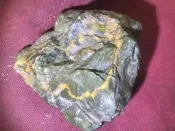 原礦綠年糕玉