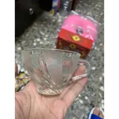 1樓抽屜第一格，玻璃杯，咖啡杯，茶杯，布丁杯，甜點杯一個