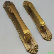 築良舍 公司貨 附發票 拉手 復古拉手 大門拉手 櫃子拉手 把手 取手 新中式明裝大門拉手仿古木把手柜門明孔門把手老式老款配螺絲0518