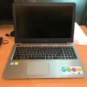 清倉【ASUS】華碩 X556UR (i5-6200U/4G/1TB/GT930M/FHD)出清價:11800